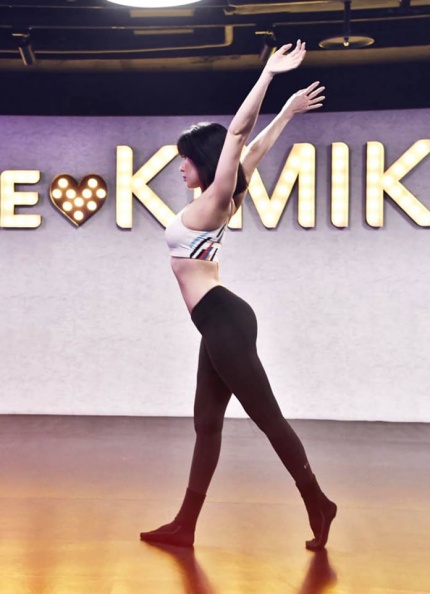 太神奇啦！真人實證：Kimiko老師瘦腰運動，6分鐘腰圍立減5cm