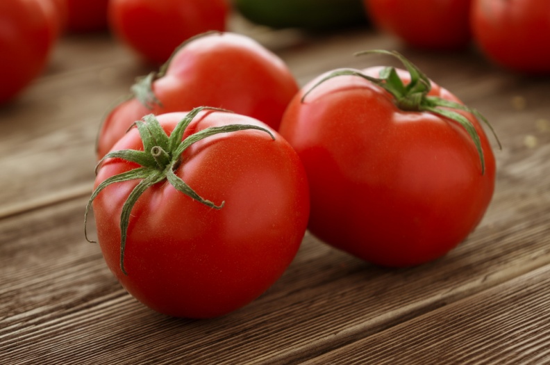 這個時間吃才對！夜間番茄減肥法加速燃脂，週減3kg好簡單