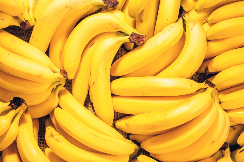 挑對時間吃才真的有效！每天2根香蕉，告別「小腹婆」還能變水噹噹