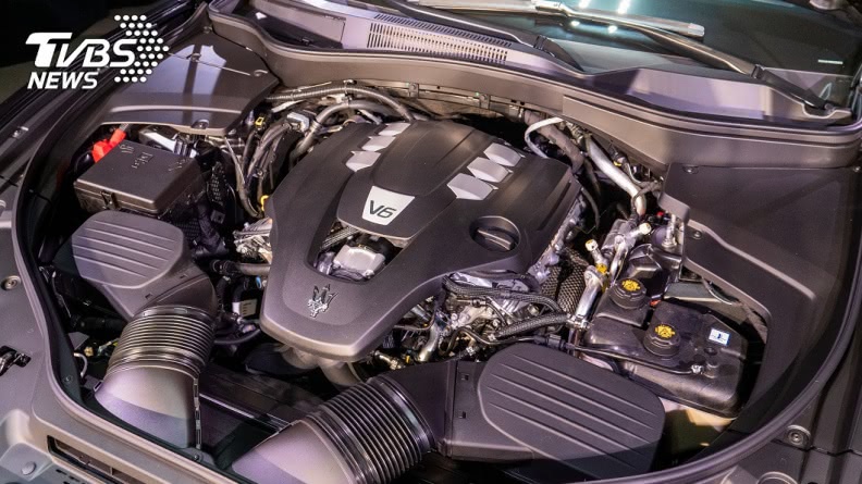 Levante Elite搭載Ferrari經典V6雙渦輪引擎。
