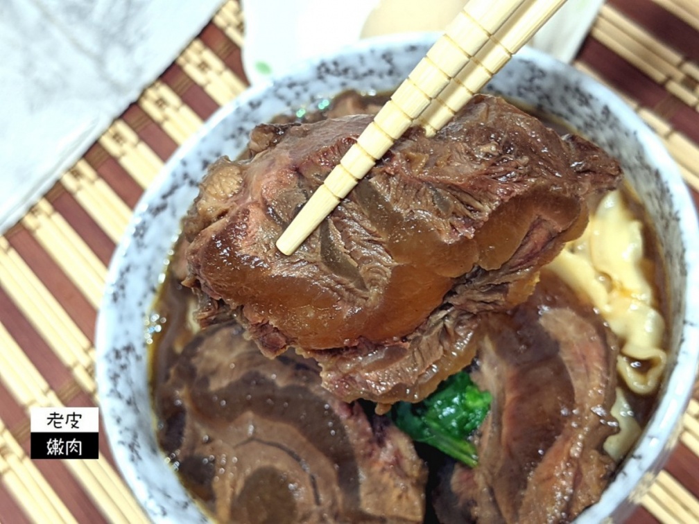 台北５家名店宅配牛肉麵：５度牛肉麵節冠軍、１頭牛只做６碗、五星級飯店剁椒麵