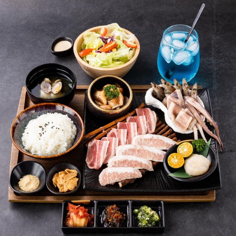 【新開店】全家開燒肉店！「IKIGAI燒肉」１人也能吃，牛胸腹套餐320元吃超飽