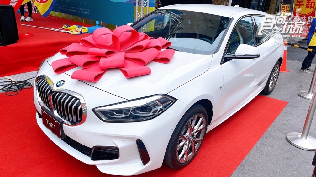 刮刮卡中獎率100%!小北百貨29週年慶抽BMW、6000元,會員週週再抽iPhone14 刮刮卡中獎率100%!小北百貨29週年慶抽BMW、6000元,會員週週再抽iPhone14