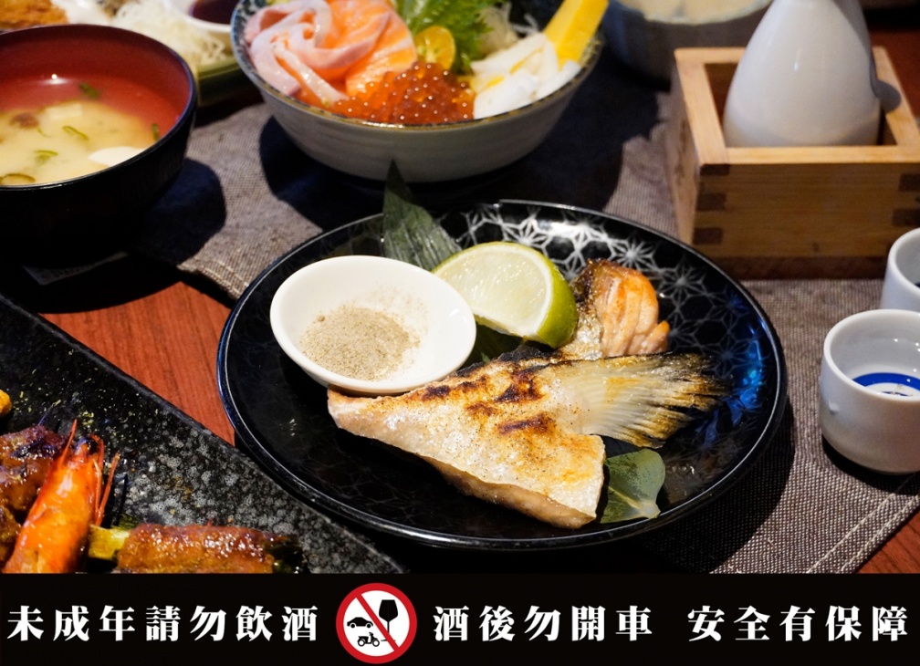 吃爆６月！全台15品牌美食優惠：日式直火漢堡排買一送一、對身分證海鮮吃到飽