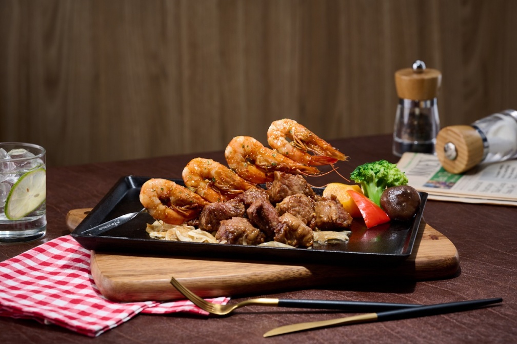 捐血５折吃西堤牛排限時４天！首捐族再送保溫袋，加碼爐烤串蝦免費吃