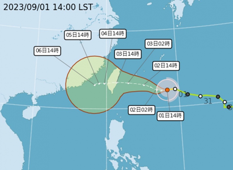 颱風假機率增！中颱「海葵」速度變慢抵台恐打轉，週六至下週一防強風暴雨