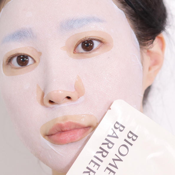 冬天敷面膜太冷可以加熱嗎？5個最常犯「冬天面膜誤區」，難怪敷再多都沒效果！