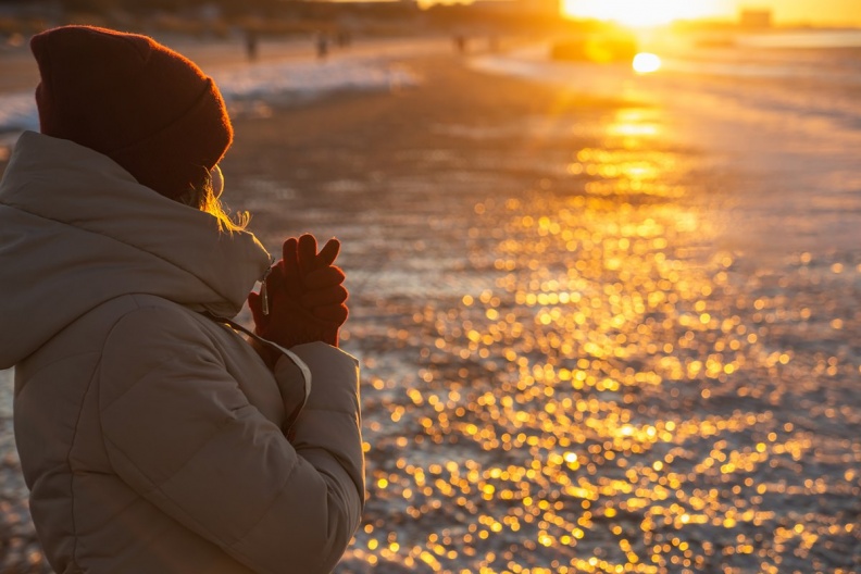 12/22冬至８習俗、６禁忌要注意！忌行房、９點後別外出、４生肖吃豬腳麵線除煞
