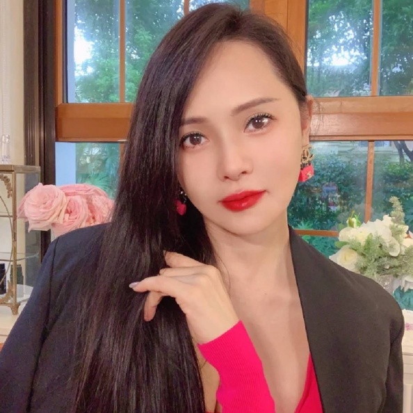 55歲伊能靜素顏也不怕!小紅書親示範:冬天保養升級靠這4招