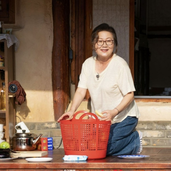 盤點韓劇最強實力派「媽媽專業戶」！《京城怪物》管家金海淑，演過宋慧喬、金泰希、柳演錫媽媽