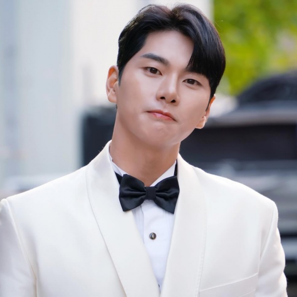 從諧星到渣男一角熬出頭!盤點《和我老公結婚吧》李伊庚5部作品,經典夯劇都有演他