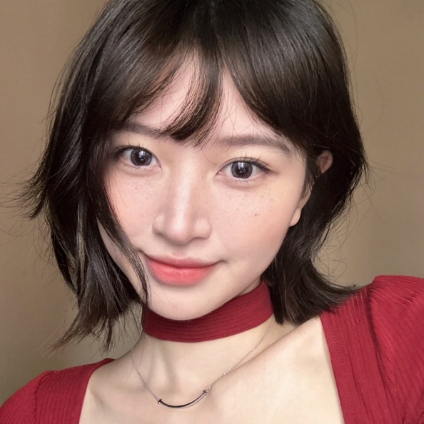 剪了短髮也能換造型!推薦5款顯小臉短髮變化,手殘也能輕鬆上手