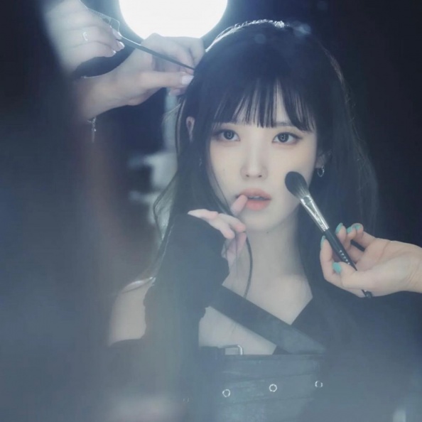 體驗韓素希、太妍、BLACKPINK御用彩妝師幫妳上妝!預約韓國明星化妝室避雷事項