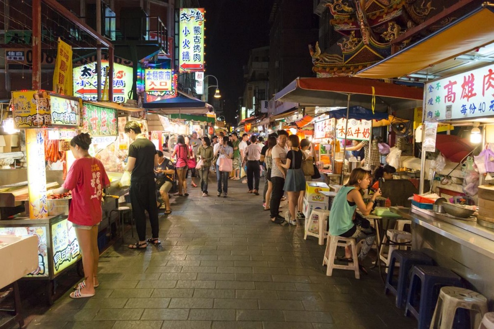 外國人最愛夜市不是饒河、寧夏！第１名狂吸240萬人，最喜歡景點故宮只排第５