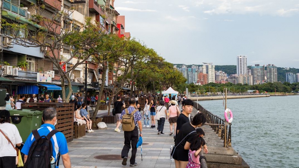 去淡水別只會逛老街、吃阿給！內行人激推「這條路」：很多隱藏美食