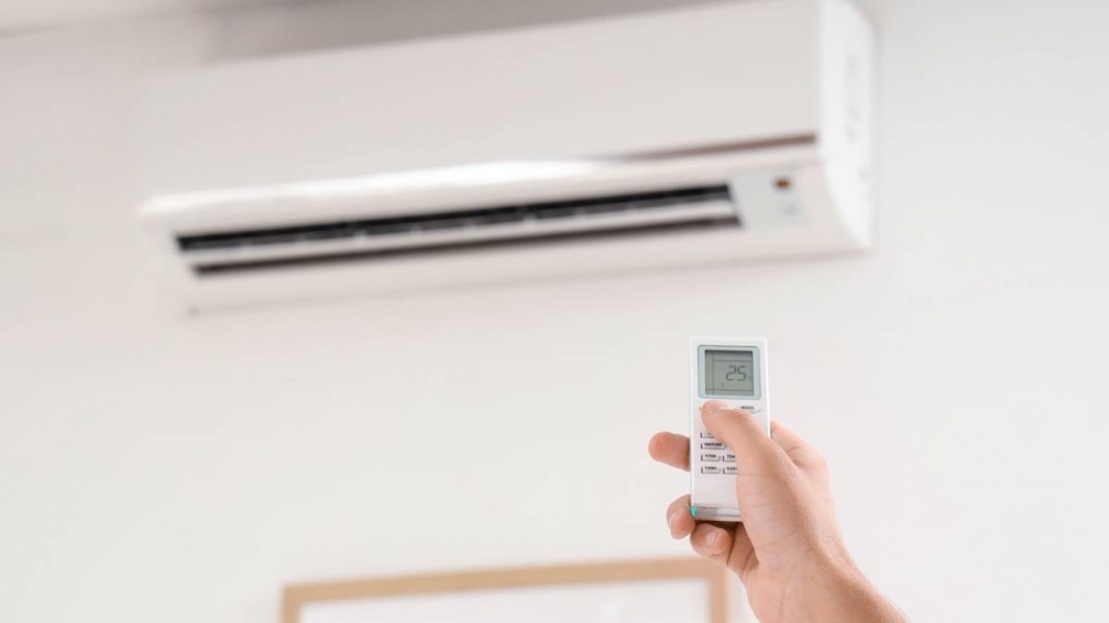 冷氣一直開著會很耗電？他「１模式」吹24小時電費僅1000元，台電曝省電方法
