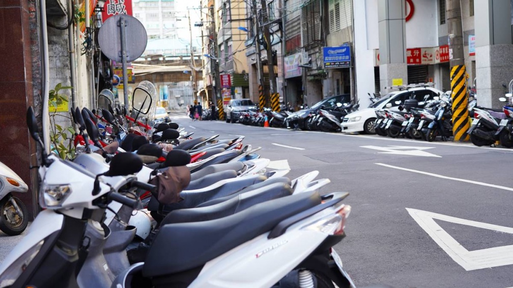 不再另行通知直接罰！機車族「未做１事」恐噴3500元，嚴重甚至不能上路