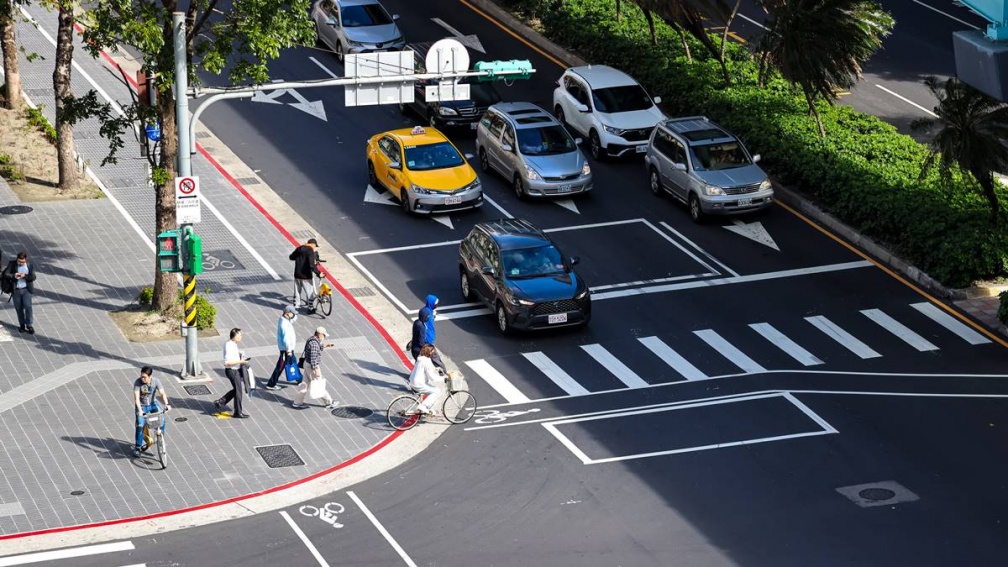 汽機車族注意!1交通新制上路,「沒做1事情」最高開罰36000元