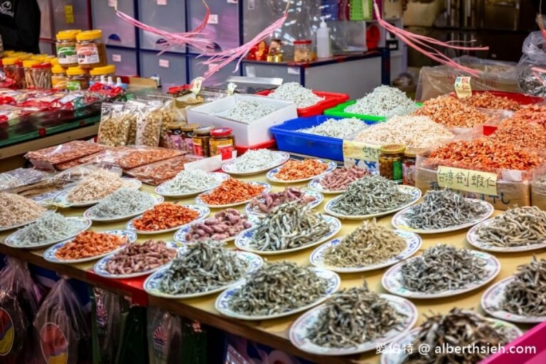 永安漁港美食推薦|桃園人氣海鮮景點,三大美食區吃透透! 永安漁港美食介紹:乾貨區