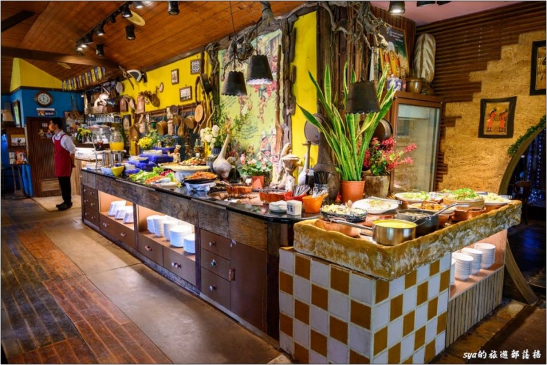 南投美食地圖！草屯、埔里、清境日月潭攻略，必吃意麵肉圓、紅玉紅茶、甕缸雞