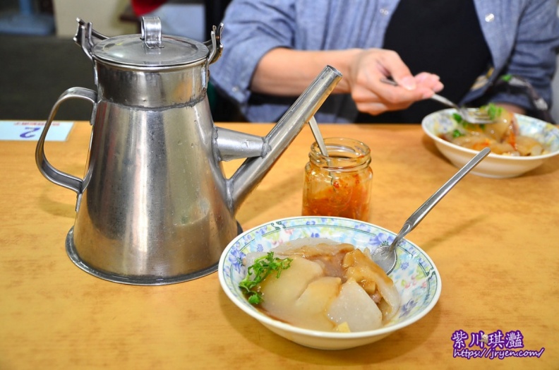 南投美食地圖！草屯、埔里、清境日月潭攻略，必吃意麵肉圓、紅玉紅茶、甕缸雞
