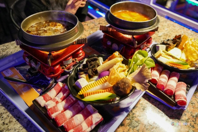 南投美食地圖！草屯、埔里、清境日月潭攻略，必吃意麵肉圓、紅玉紅茶、甕缸雞