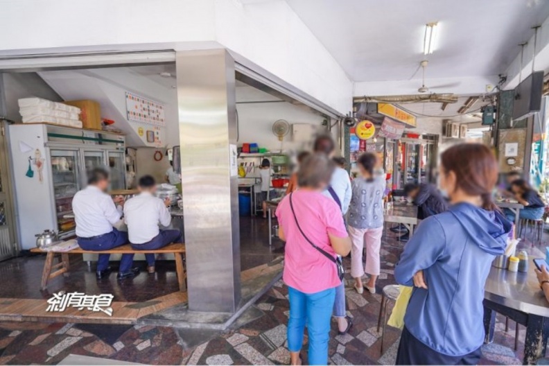 南投美食地圖！草屯、埔里、清境日月潭攻略，必吃意麵肉圓、紅玉紅茶、甕缸雞