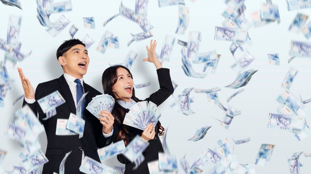 普發現金１萬又有新進度！領取資格、管道正式公布，最快10月下旬會發錢