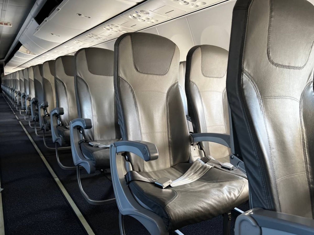 飛機上最髒的不是馬桶!專家揭這些地方藏病菌要小心:2飲品也盡量別喝 飛機上最髒的不是馬桶!專家揭這些地方藏病菌要小心:2飲品也盡量別喝