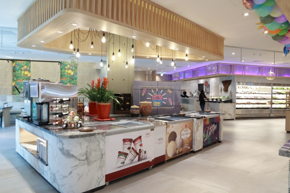 千葉免費送「巨無霸龍蝦」!469元爽嗑百款熟食、烤物、火鍋,加碼巨大雞佛 千葉免費送「巨無霸龍蝦」!469元爽嗑百款熟食、烤物、火鍋,加碼巨大雞佛