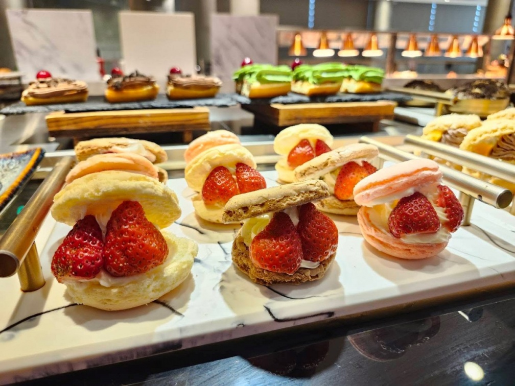 千葉免費送「巨無霸龍蝦」!469元爽嗑百款熟食、烤物、火鍋,加碼巨大雞佛 千葉免費送「巨無霸龍蝦」!469元爽嗑百款熟食、烤物、火鍋,加碼巨大雞佛