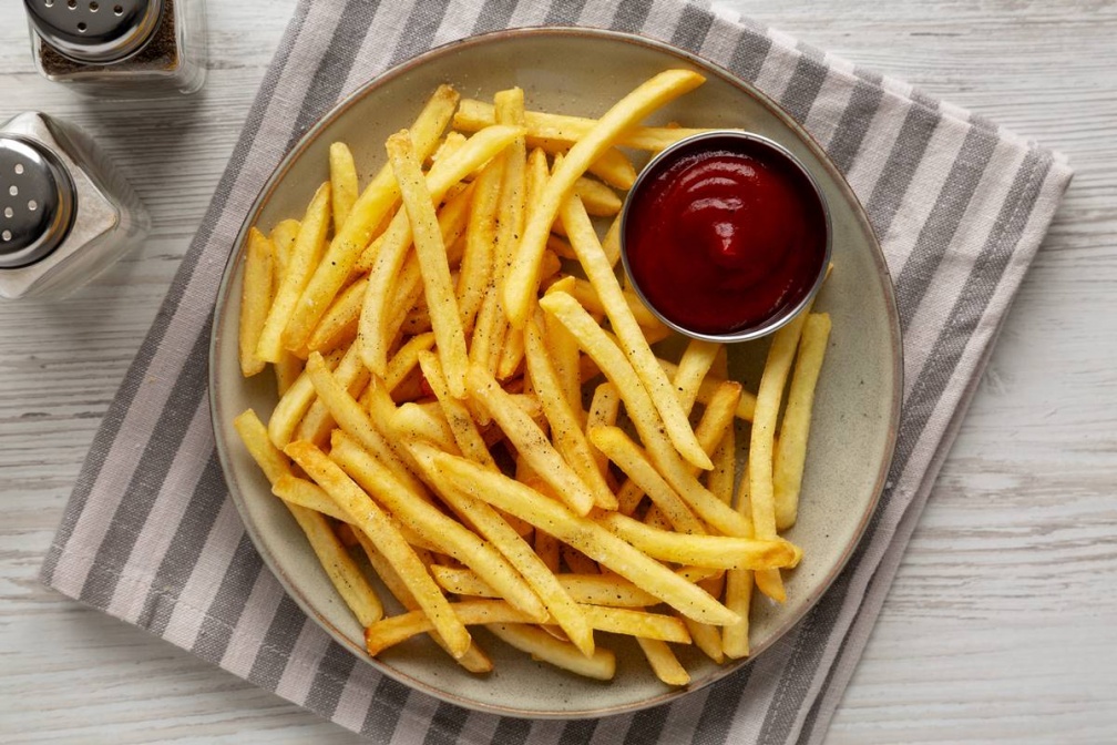 致癌物就在你身邊!醫曝「6大常見風險源」:薯條、餅乾、花生都中標 致癌物就在你身邊!醫曝「6大常見風險源」:薯條、餅乾、花生都中標