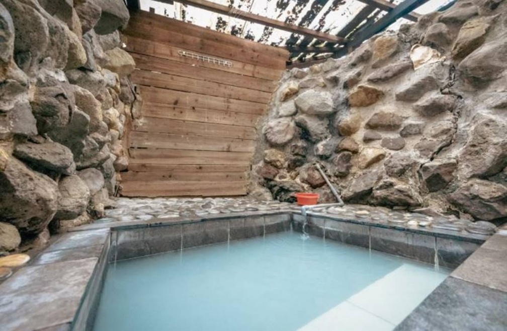 陽明山、烏來沒進前3!2025台灣溫泉排名Top10,「這2地」有免費足湯 陽明山、烏來沒進前3!2025台灣溫泉排名Top10,「這2地」有免費足湯