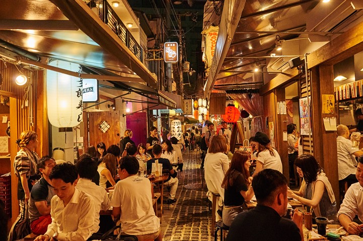 大阪裏參道 一次吃遍18家戶外居酒屋