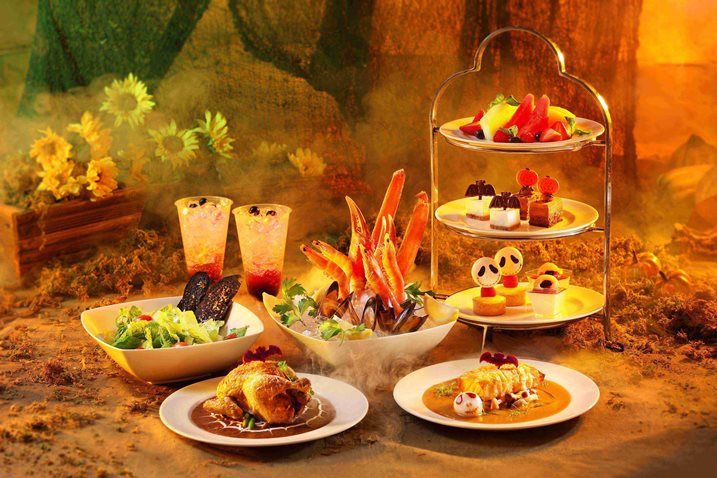 香港迪士尼樂園推出萬聖節限定精美餐點，邀請賓客享受不同的節慶滋味.jpg