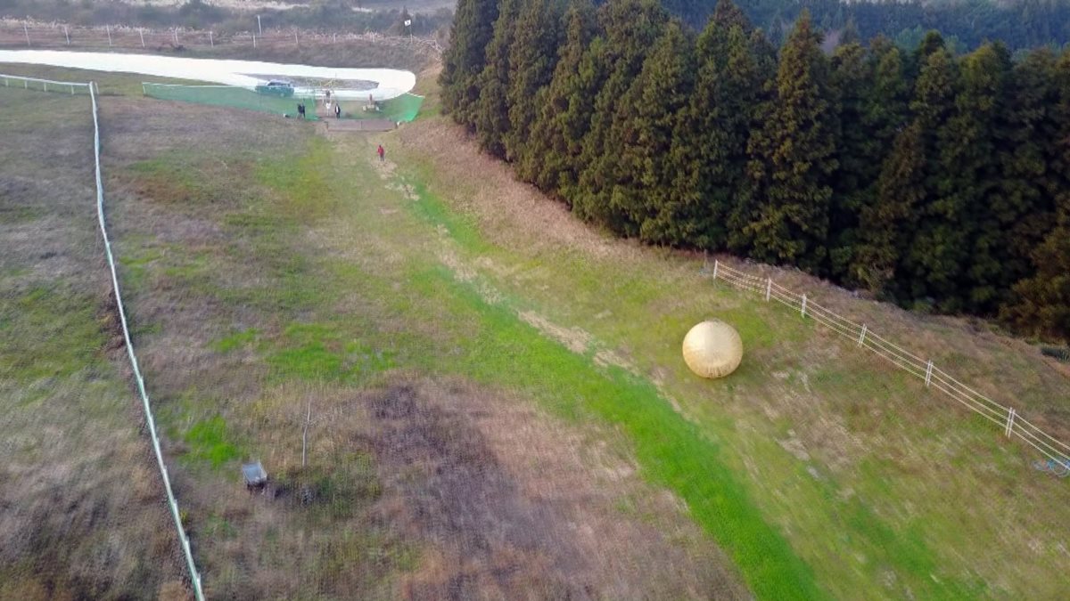 全世界最長空氣滾球  天旋地轉後讓你還想再來一次