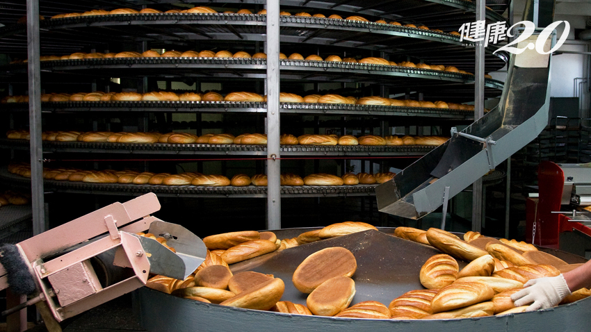 包裝麵包不能吃？法研究：高度加工食品恐致癌！