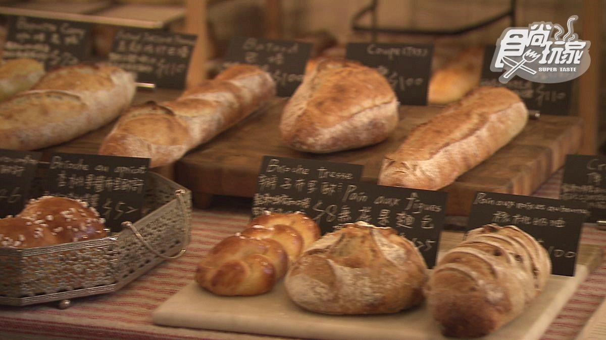 一出爐就秒殺！「桃園最美麵包店」必吃抹茶可頌、草莓千層派