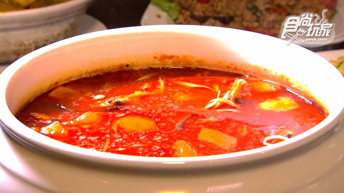 大甲藏著人氣「泰」餐廳！必吃咖哩軟殼蟹、酸辣海鮮湯