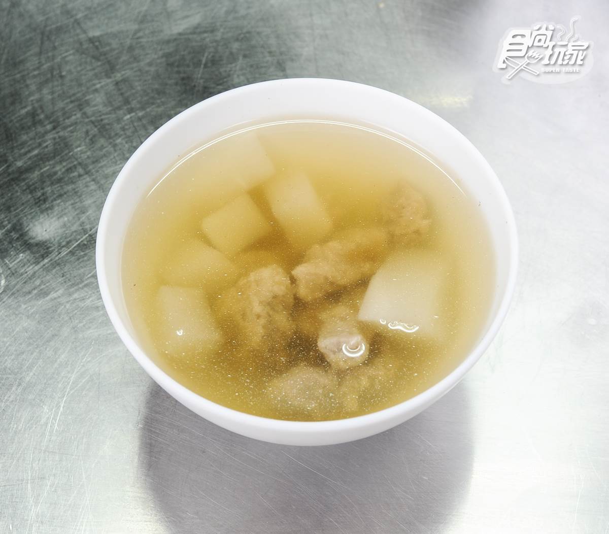 4家老台北人最愛早餐：炭火米粉湯、鐵板魩仔魚炒飯、生米熬鹹粥、台北最老切仔麵