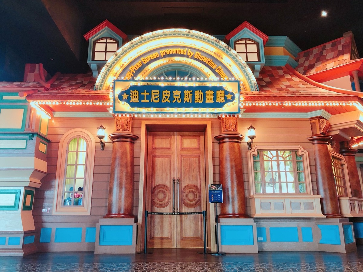 迪士尼電影院！全台唯一「玩具總動員」專屬動畫廳