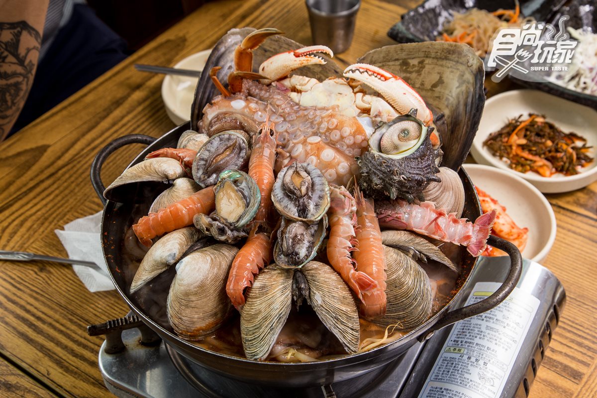 光看就飽了！濟洲島4間「超狂」餐廳，必吃山型海鮮鍋、100公分烤肉串、巨無霸白帶魚