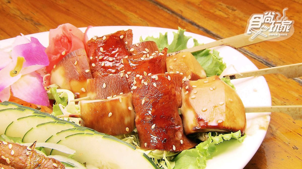 台南人聚餐就愛這家新鮮澎湃的海鮮炭烤 必點超大土魠魚粥