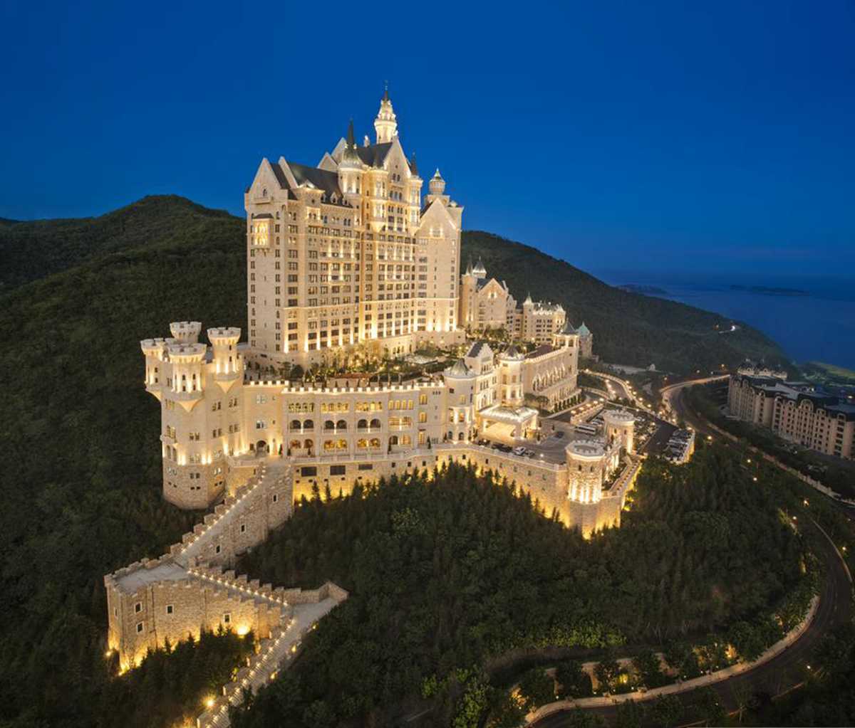 出遊住宿就靠這篇！全台8大風格33家美拍設計民宿＋全球7間夢幻城堡旅店