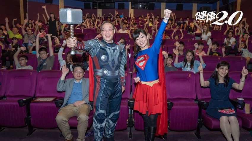 鄭凱云變女超人做公益 全台長庚醫院可看《健康2.0》節目