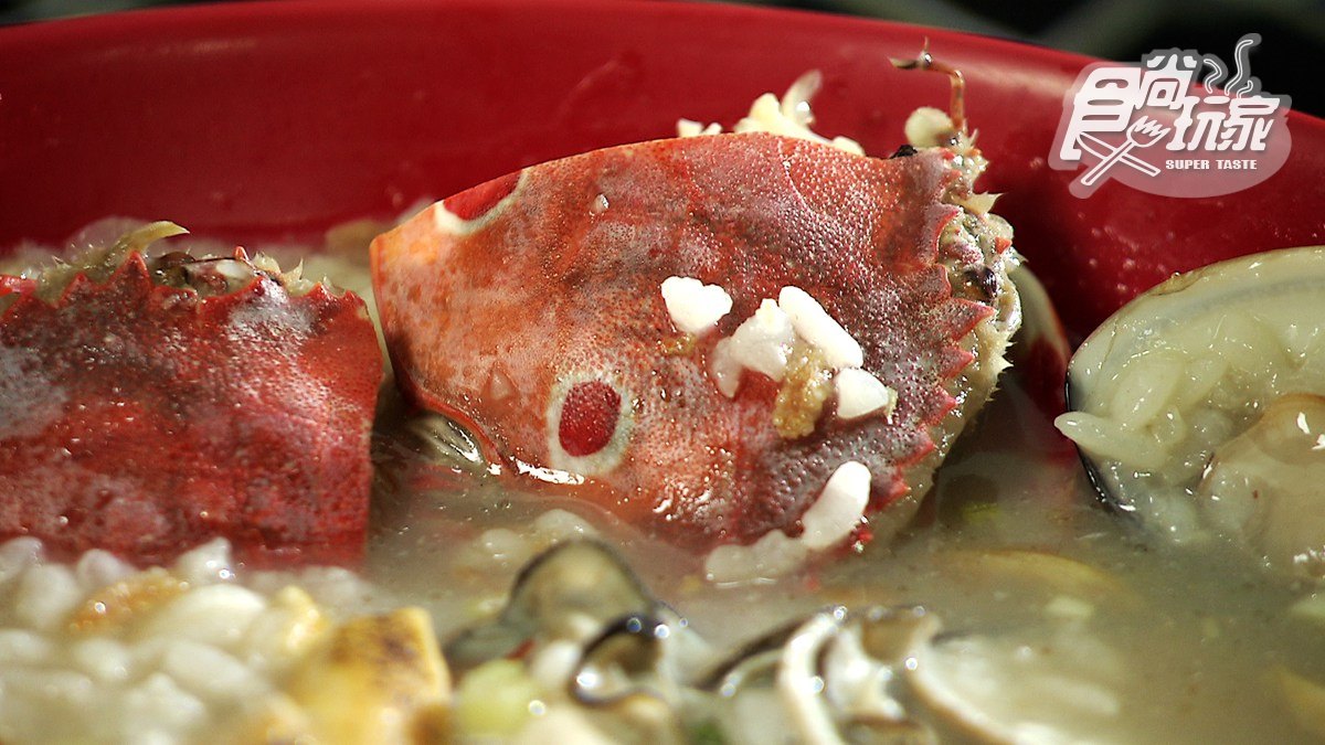完整4隻龍蝦都在這碗海鮮粥裡 還有CP值超高三點蟹粥