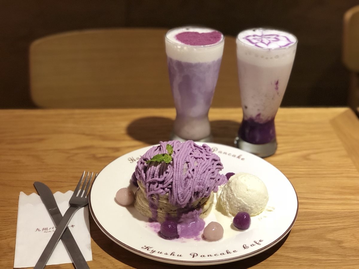  芋泥控衝一波！日本鬆餅推「紫薯芋泥」新口味，還有2款紫薯芋泥飲品！