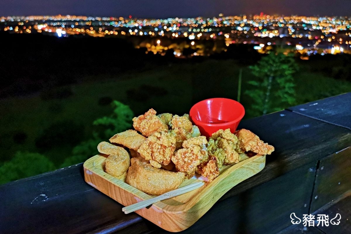 絕美夜景第一排！台中秘境「彩色貨櫃屋」景觀餐廳 