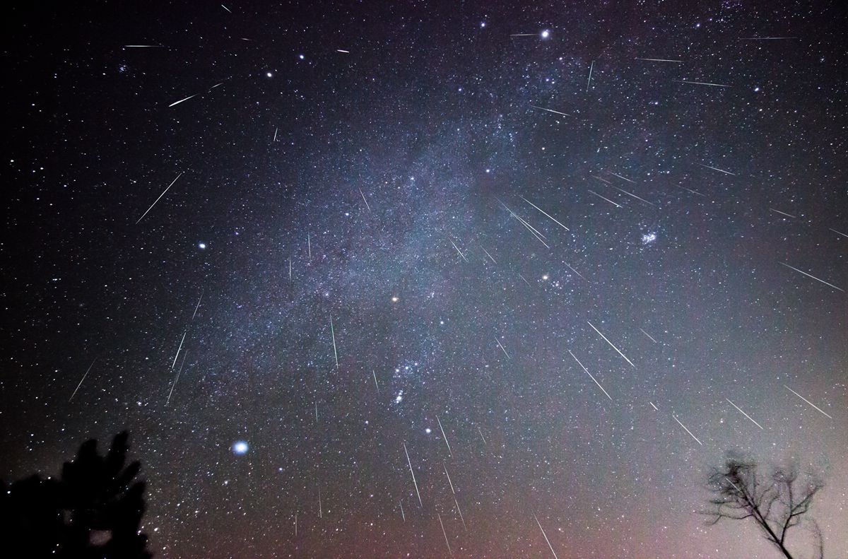 2020年天象公開！雙子座流星雨「每小時150顆」爆量灑，還有罕見日環食