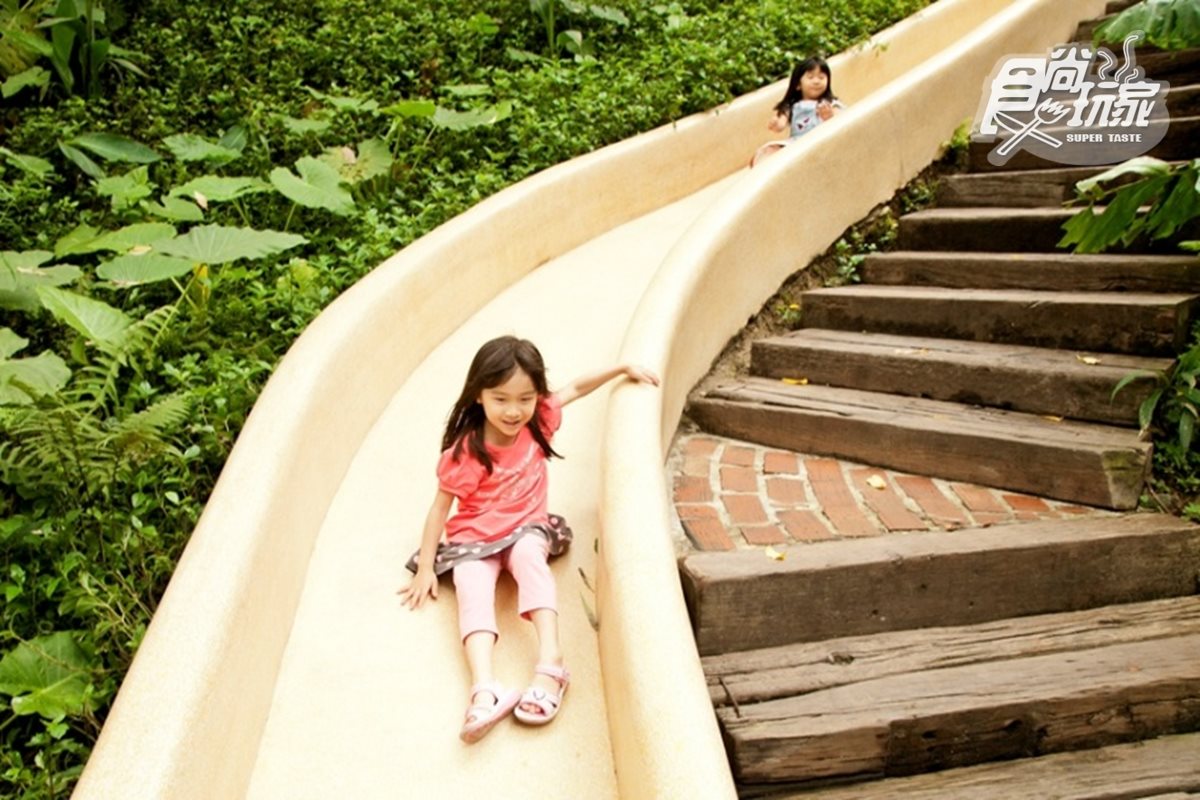 新埔必吃「客家三寶」粄條、柿餅、水煙腸+順遊5亮點：20公尺超大滑梯、江南山水庭園